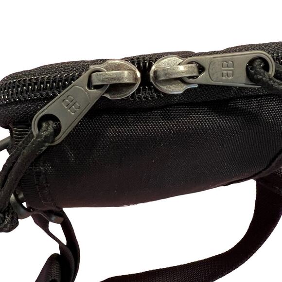 Balenciaga Explorer Crossbody Messenger Bag Nylon Black NWT AUTHENTIC fruit logo - Picture 4 of 7